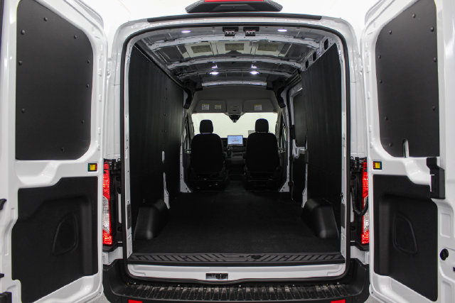 New 2027 Ford Transit 250 148 Medium Roof w/ Load Area Protection Package RWD image 8