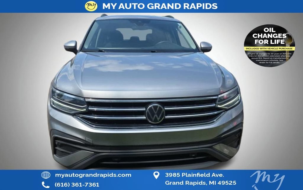 Used 2024 Volkswagen Tiguan S AWD/4WD image 4