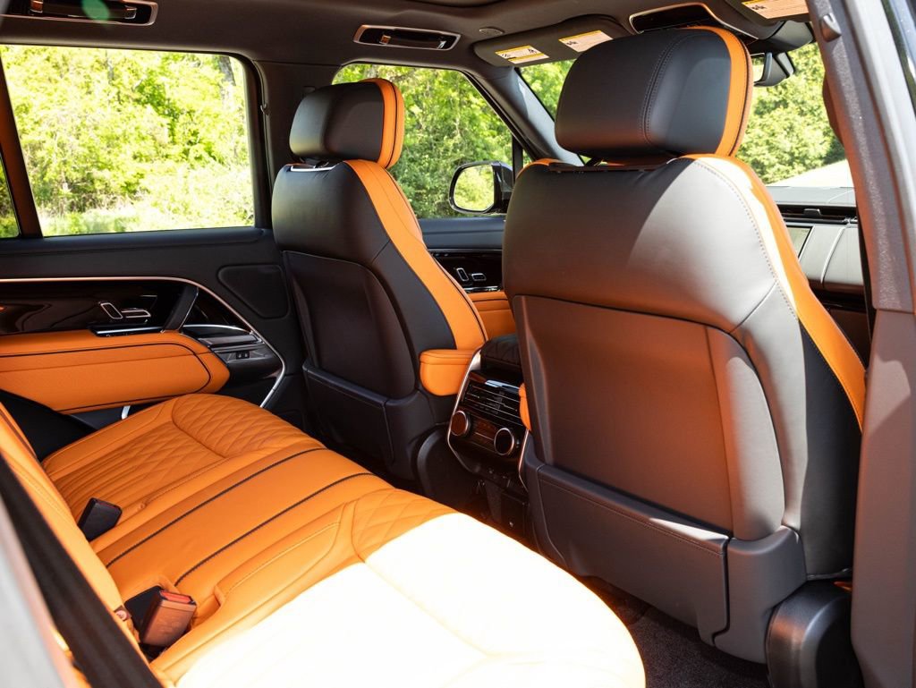 Used 2025 Land Rover Range Rover SE AWD/4WD image 61