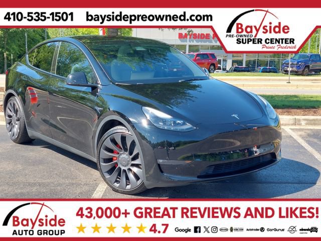 Used 2024 Tesla Model Y Performance AWD/4WD image 1
