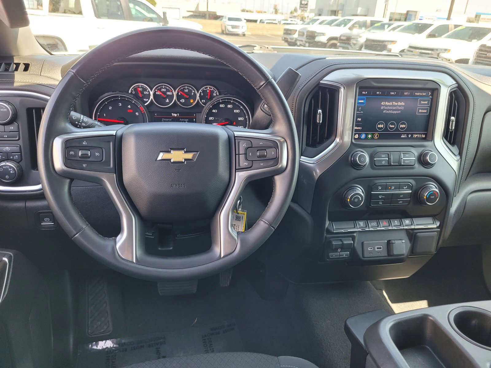 Used 2023 Chevrolet Silverado 2500 LT image 17