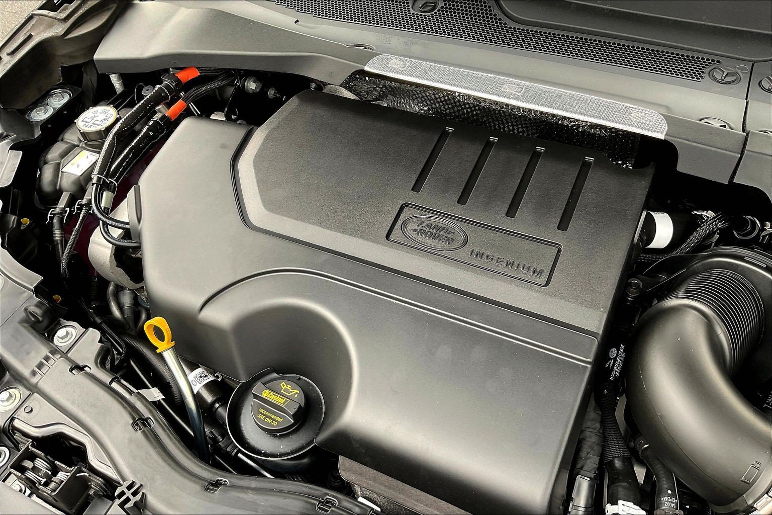 New 2026 Land Rover Discovery Sport Landmark AWD/4WD image 16