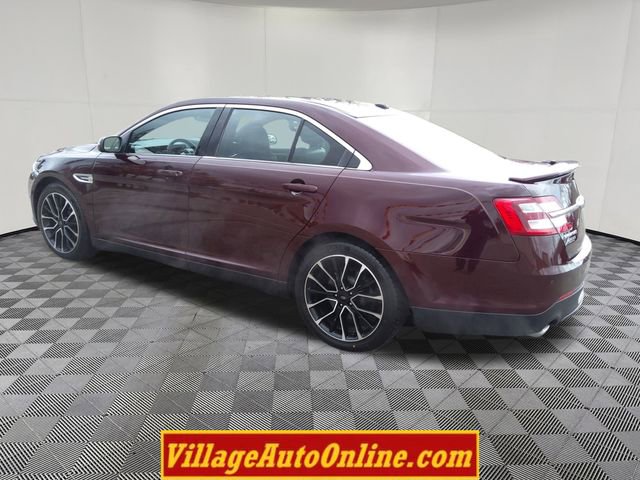 Used 2019 Ford Taurus Limited image 2