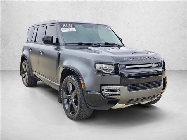 Certified 2023 Land Rover Defender 110 V8 image 3