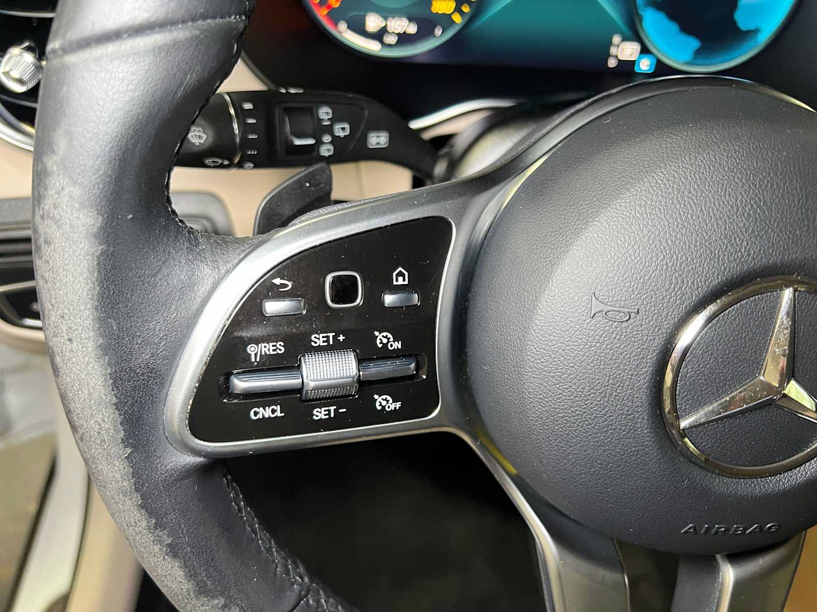 Used 2022 Mercedes-Benz GLC 300 4MATIC image 28