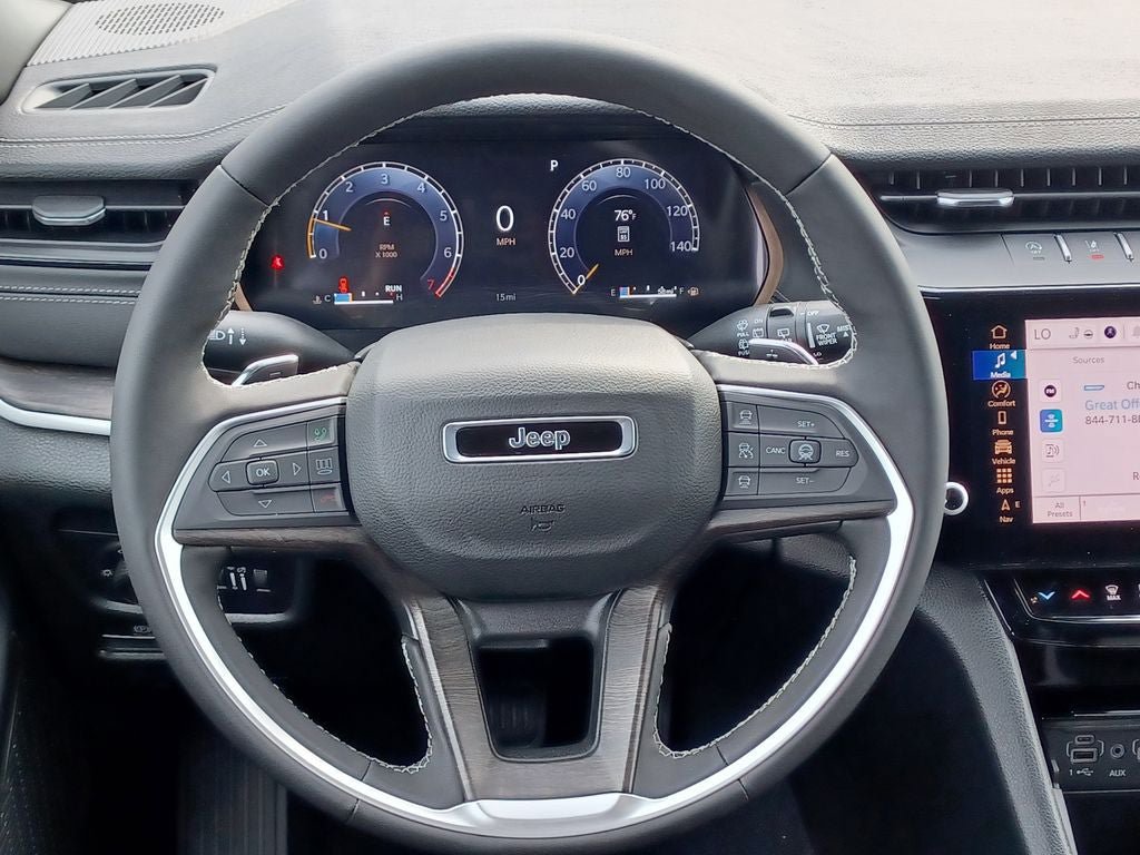 New 2026 Jeep Grand Cherokee Limited AWD/4WD image 25