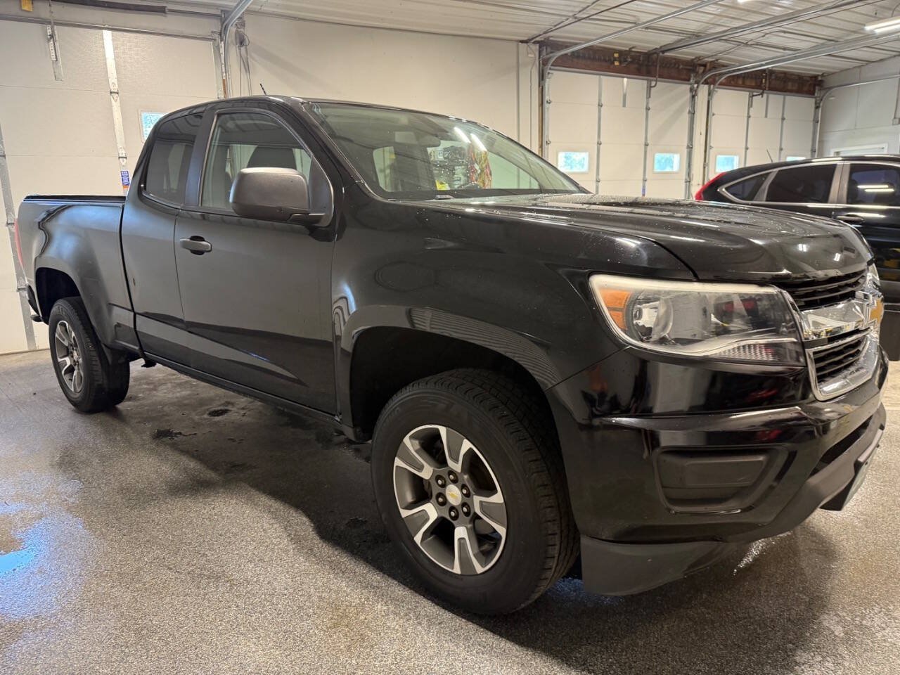 Used 2015 Chevrolet Colorado W/T w/ WT Convenience Package RWD image 6