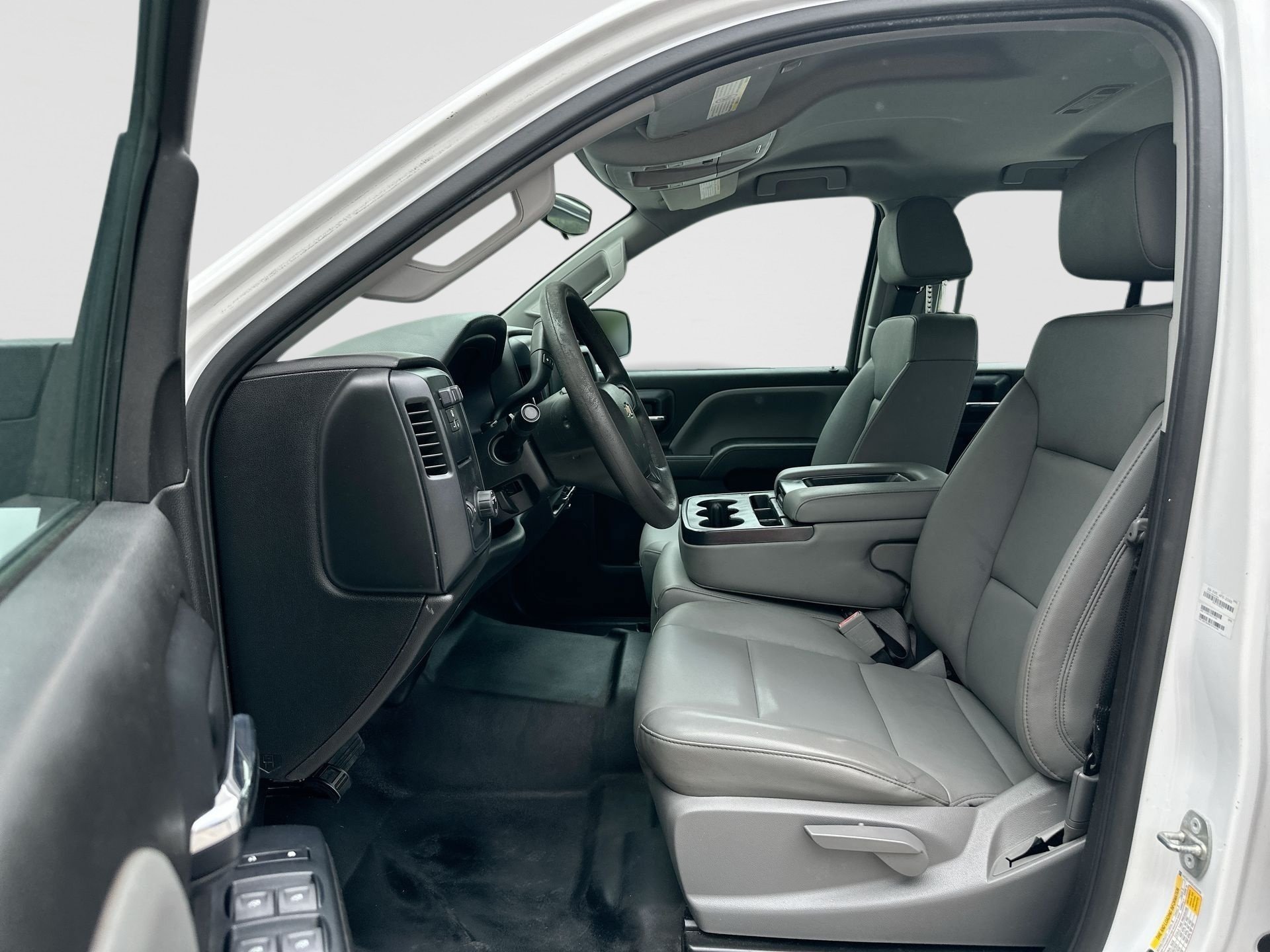 Used 2018 Chevrolet Silverado 2500 W/T RWD image 18