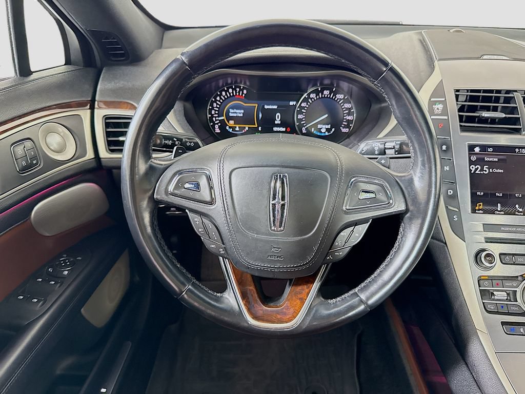 Used 2017 Lincoln MKZ Reserve w/ Luxury Package FWD image 11