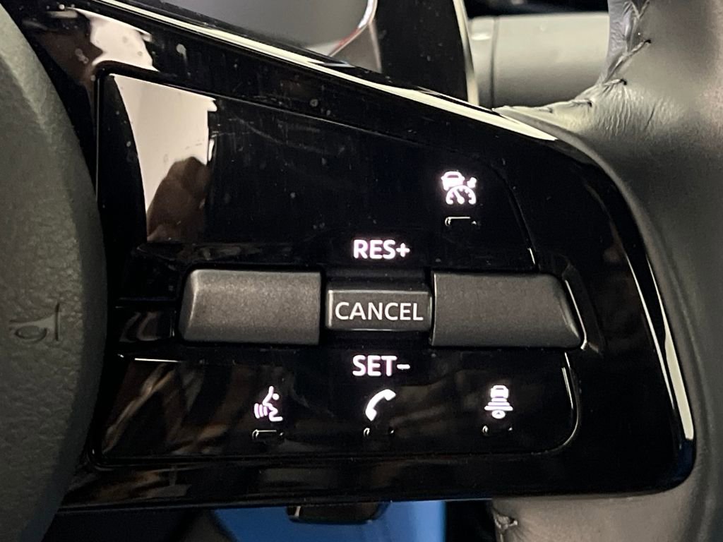 Used 2024 Nissan Z Performance w/ Floor Mat Package image 28