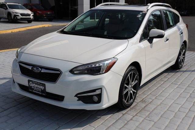 Used 2017 Subaru Impreza 2.0i Limited w/ Moonroof/BSD & Rcta/Eyesight