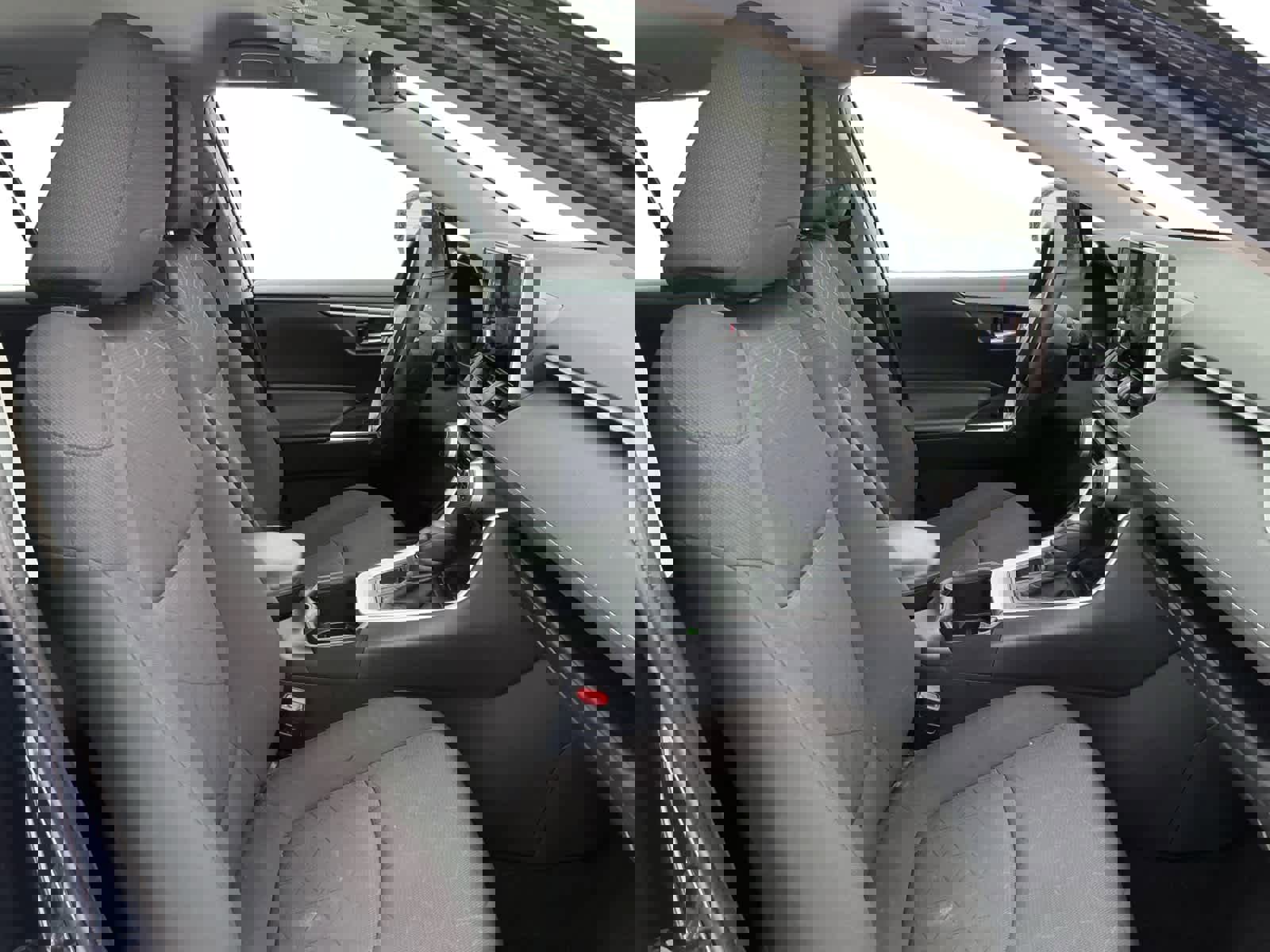 Used 2024 Toyota RAV4 XLE image 14