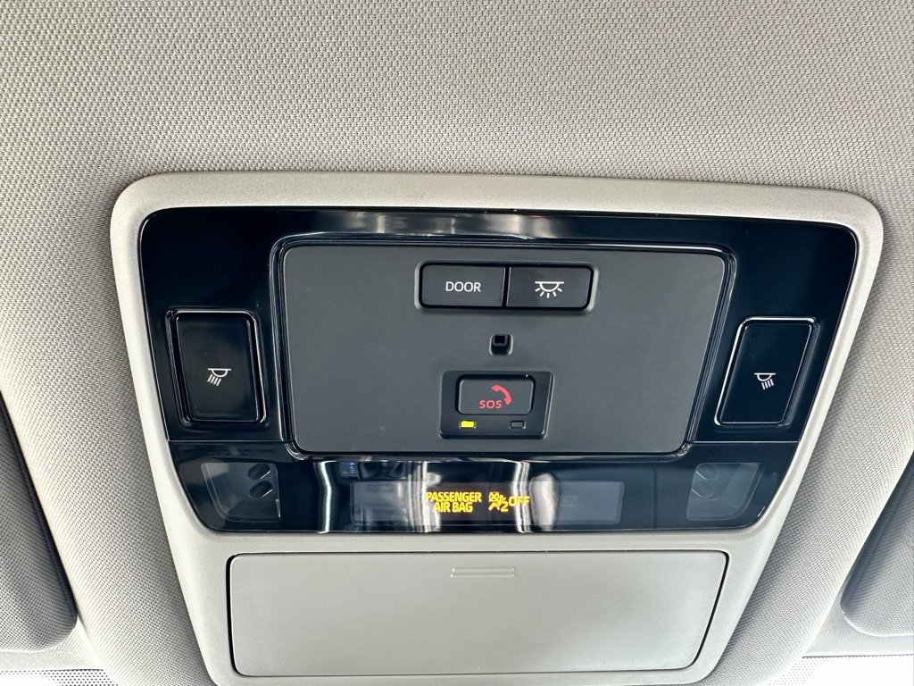 Used 2024 Toyota Grand Highlander XLE image 7