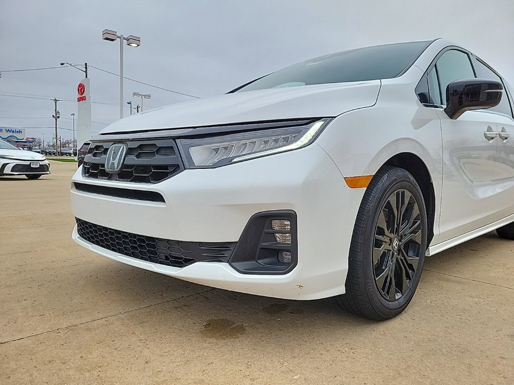 Used 2025 Honda Odyssey Sport-L image 17