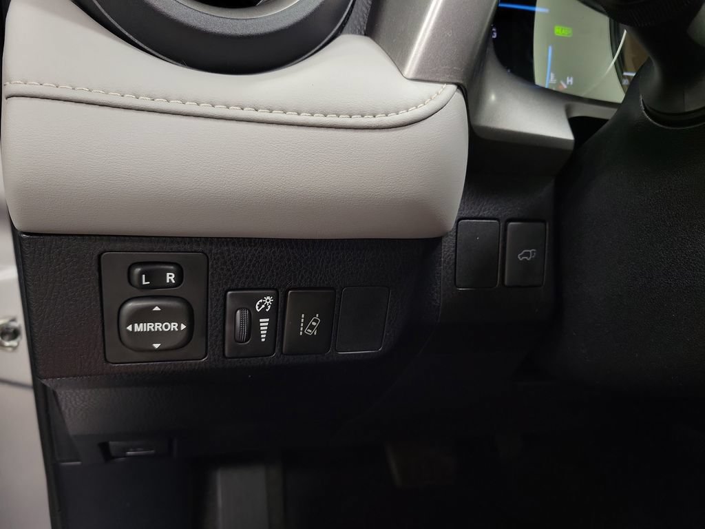 Used 2017 Toyota RAV4 Limited w/ All Weather Liner Package AWD/4WD image 26