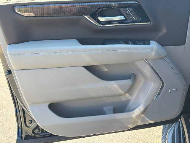 Used 2026 GMC Yukon Elevation RWD image 11