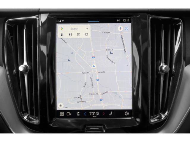 Used 2024 Volvo XC60 B5 Plus AWD/4WD image 18