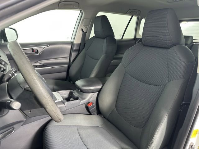 Used 2020 Toyota RAV4 LE w/ All Weather Liner Package AWD/4WD image 13