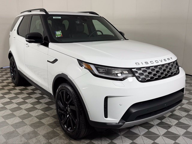 Used 2025 Land Rover Discovery S AWD/4WD image 9