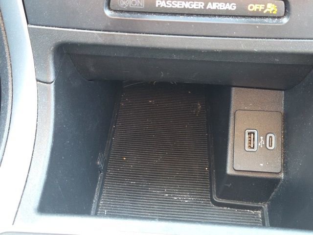 Certified 2022 Ford Edge SE w/ Black Appearance Package image 36