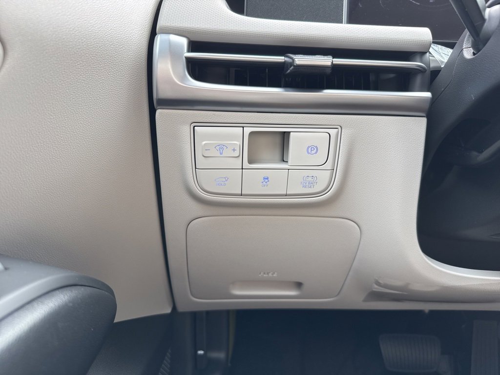 New 2025 Hyundai Tucson Blue w/ Tow & Go Package image 31