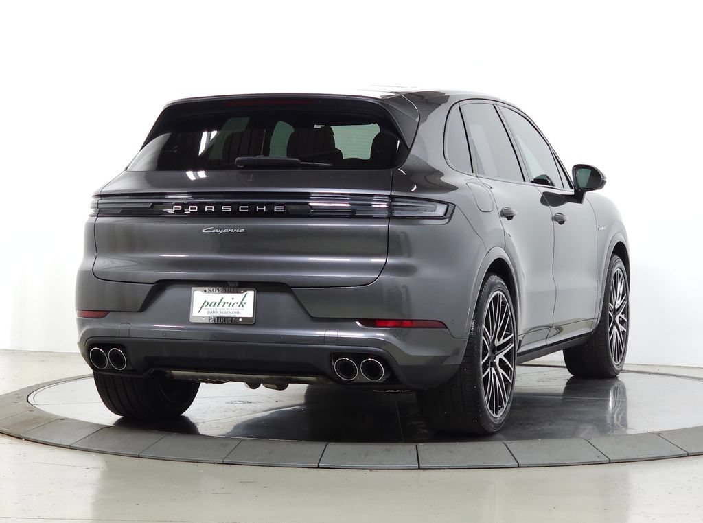 Used 2025 Porsche Cayenne E-Hybrid AWD/4WD image 8