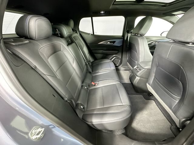 Used 2024 Chevrolet Equinox EV LT FWD image 28
