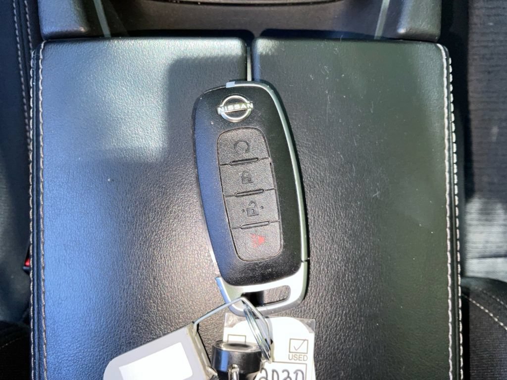 Used 2023 Nissan Rogue SV AWD/4WD image 36