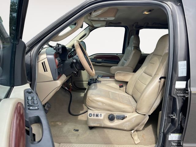 Used 2006 Ford F250 Lariat image 9