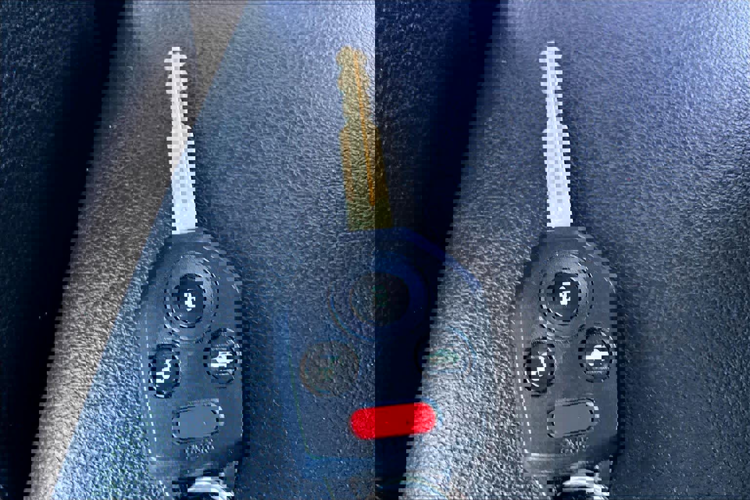 Used 2014 Subaru Crosstrek 2.0i Limited w/ Popular Package #2 image 14