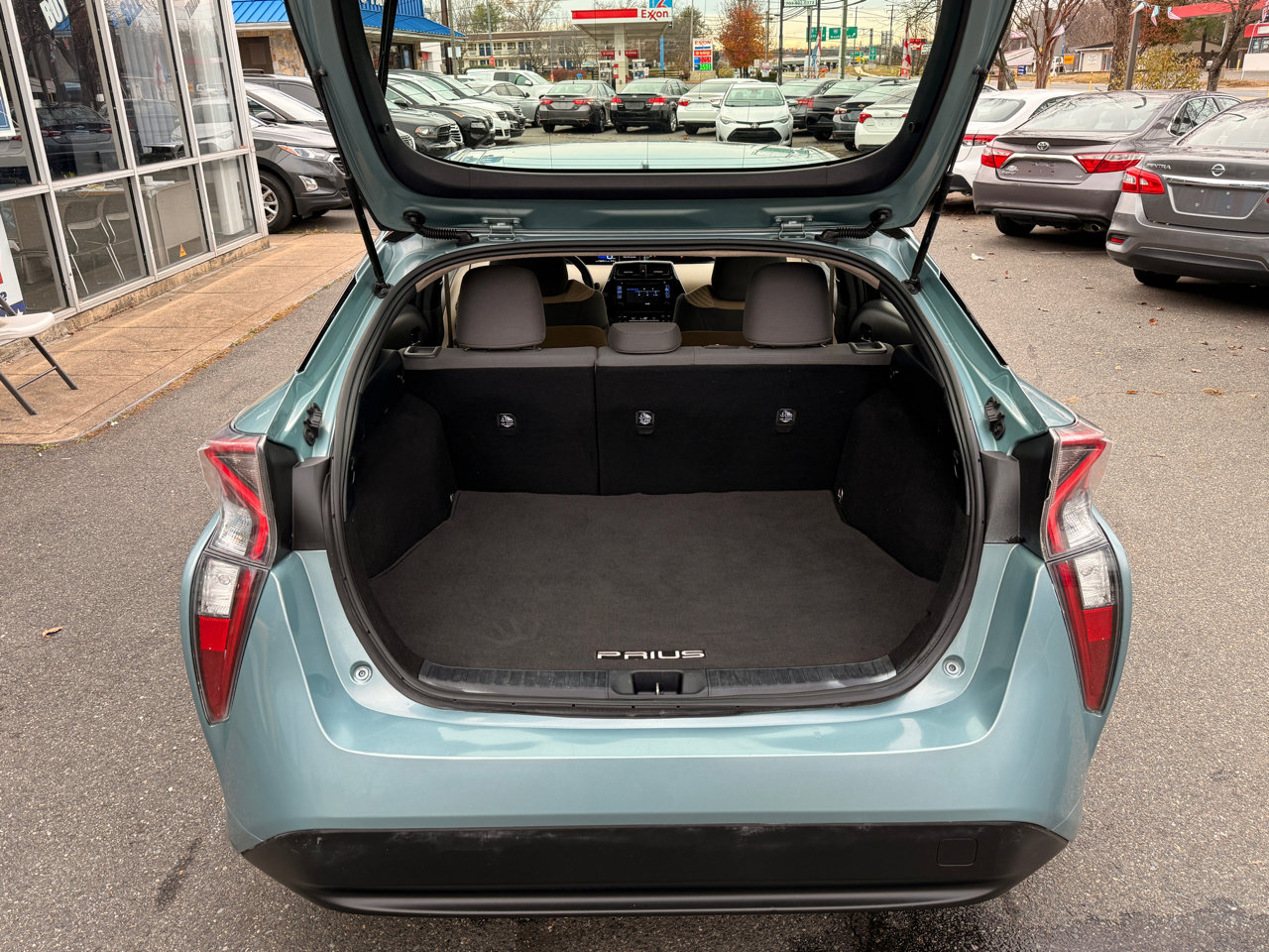 Used 2016 Toyota Prius Two image 16