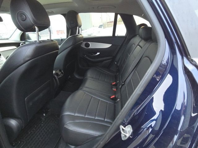 Used 2017 Mercedes-Benz GLC 300 4MATIC image 12