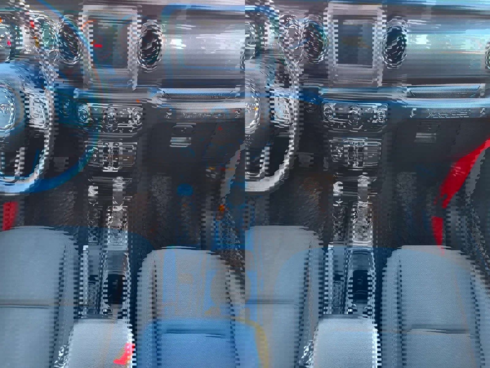 Used 2020 Jeep Wrangler Unlimited Sport image 16