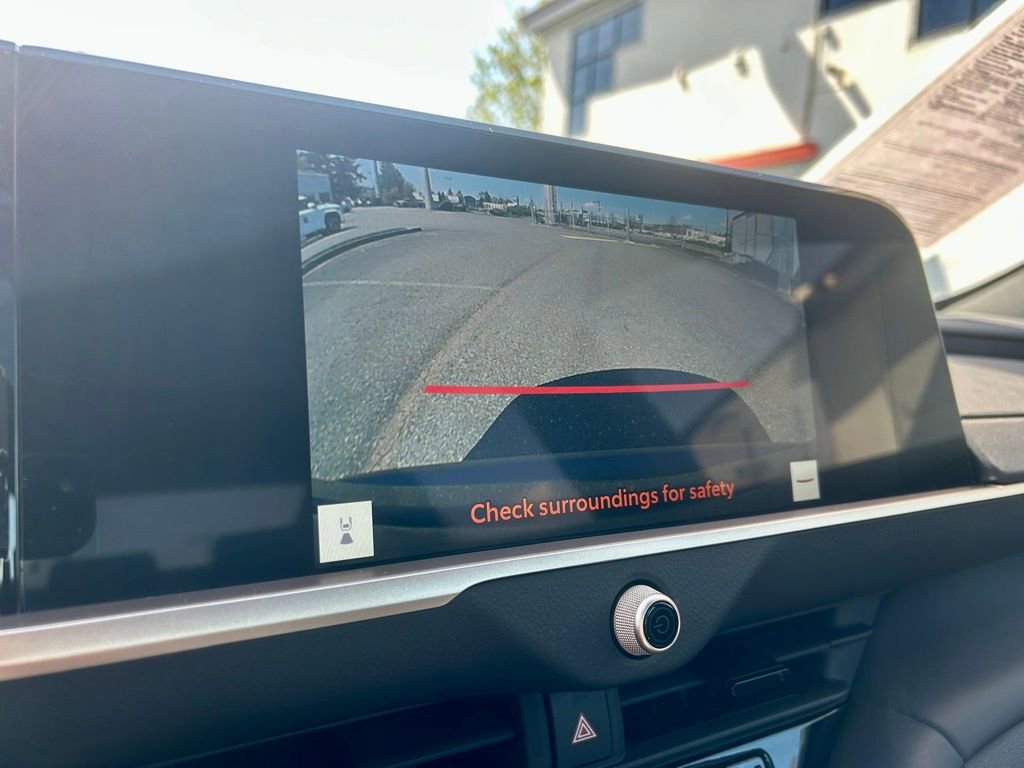 Certified 2024 Toyota Crown Limited AWD/4WD image 24