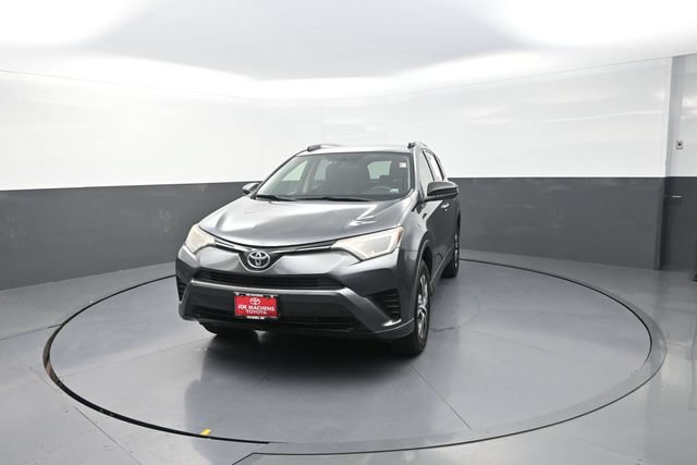 Used 2016 Toyota RAV4 LE FWD image 41