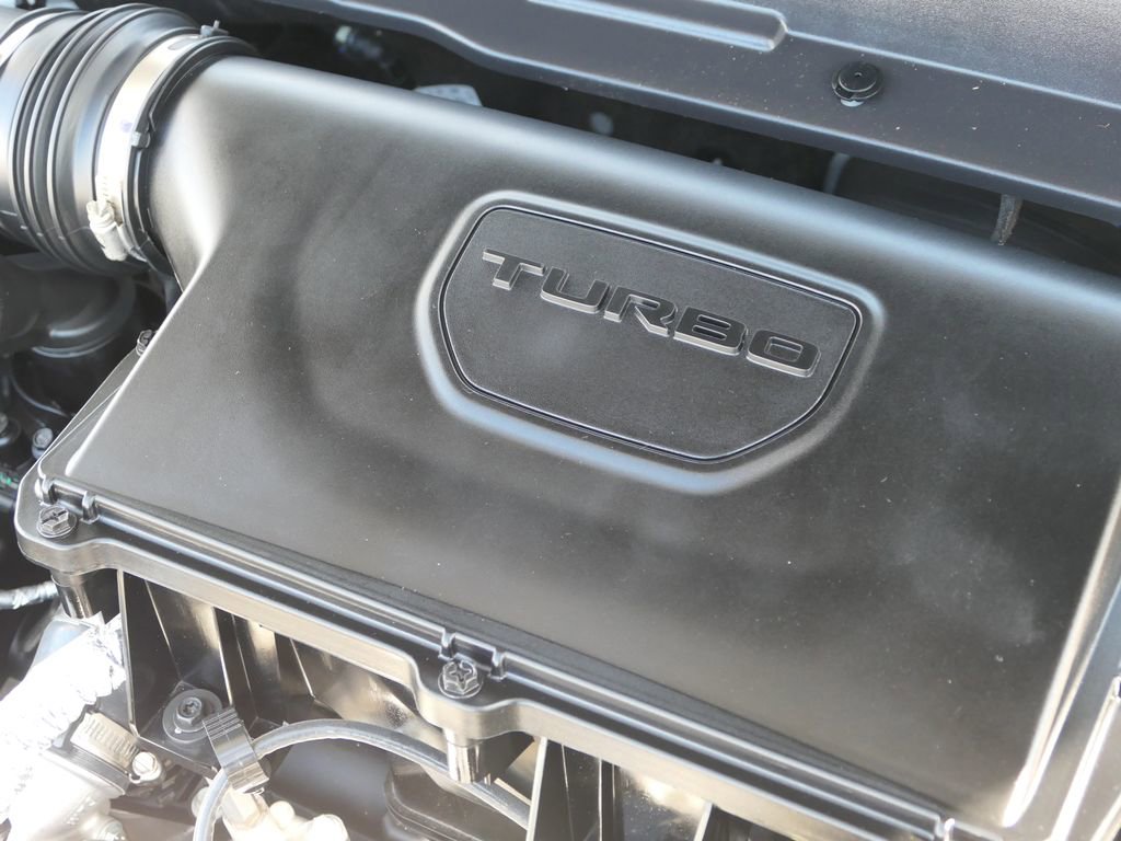 Used 2023 Jeep Compass Latitude image 28