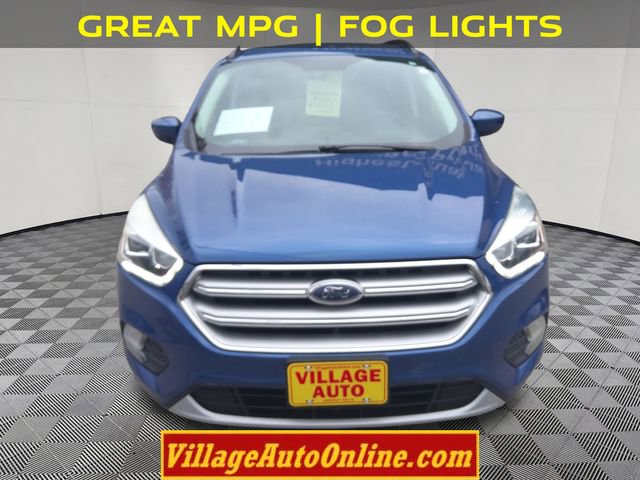 Used 2017 Ford Escape SE w/ Equipment Group 201A image 6