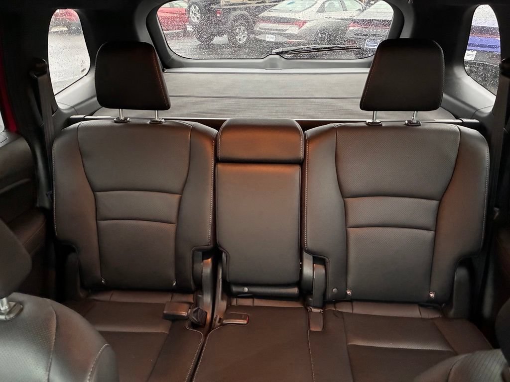 Used 2023 Honda Passport EX-L image 15