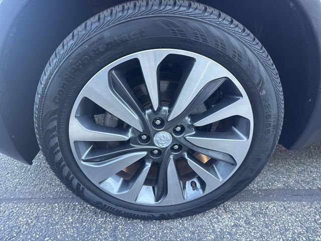 Used 2022 Buick Encore Preferred w/ Safety Package image 5