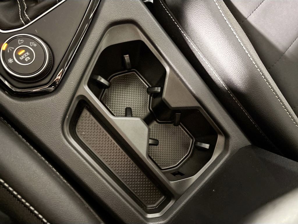 Certified 2023 Volkswagen Taos SE image 15