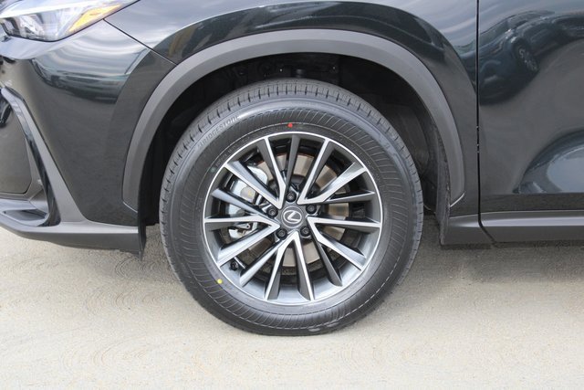 Certified 2024 Lexus NX 350 AWD image 4