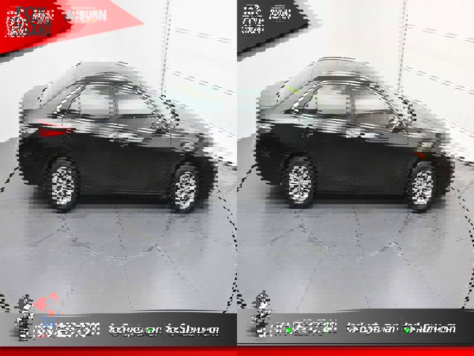 Used 2016 Toyota Camry LE image 26