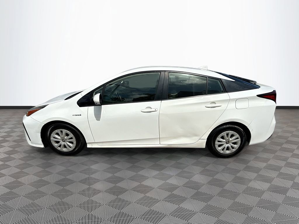 Used 2019 Toyota Prius LE FWD image 5