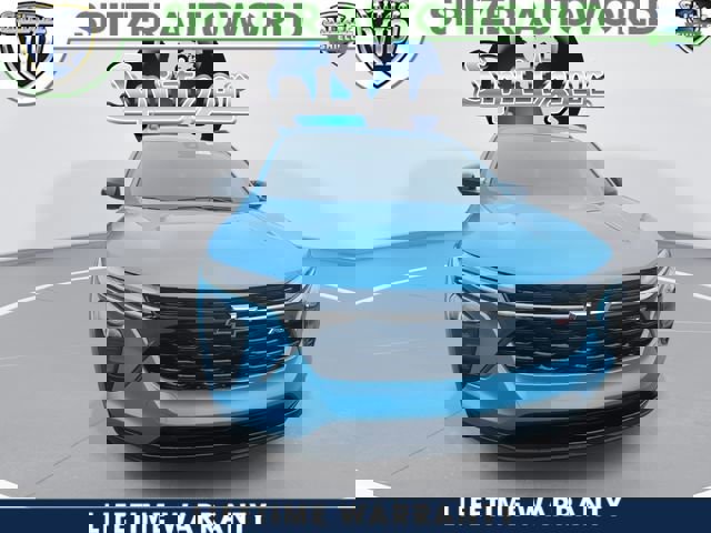 New 2026 Chevrolet Trax RS w/ Sunroof Package image 3