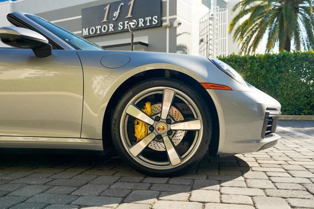 Used 2021 Porsche 911 Carrera image 32