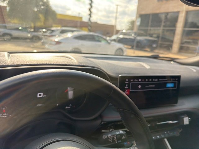 Used 2023 Dodge Hornet GT w/ Tech Pack w/o Parking image 8