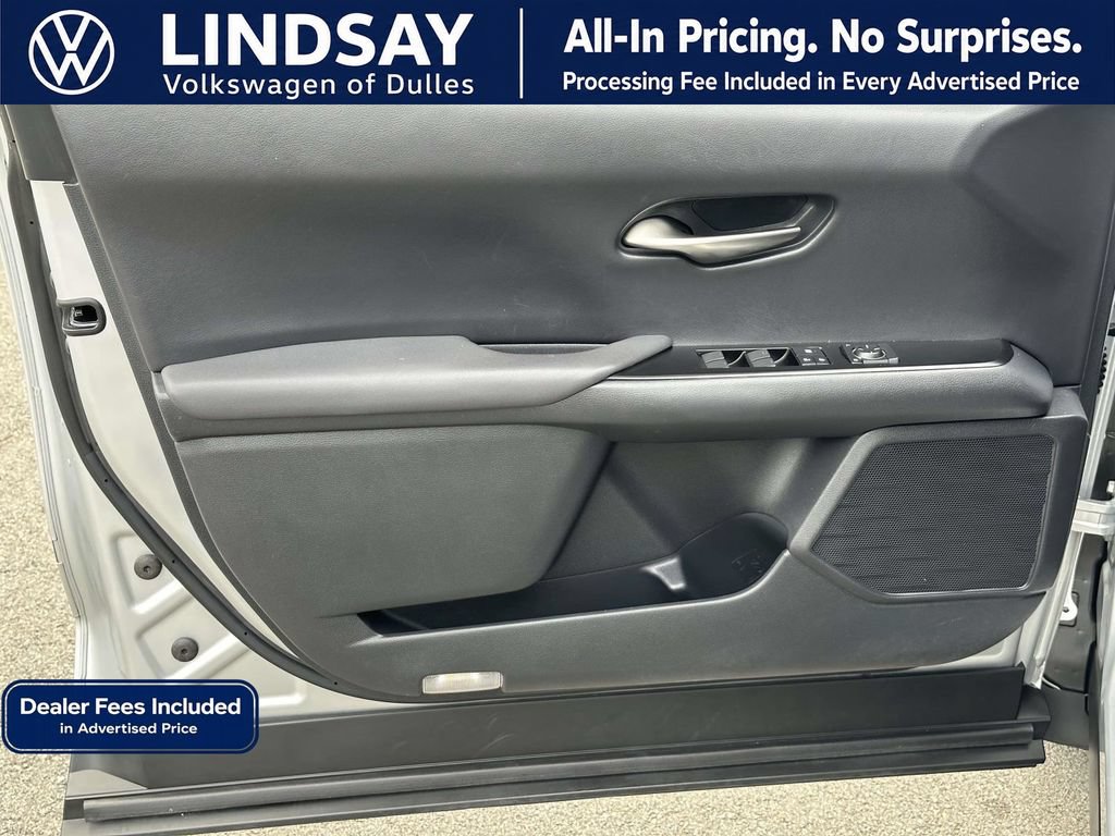 Used 2019 Lexus UX 250h w/ Premium Package AWD/4WD image 9