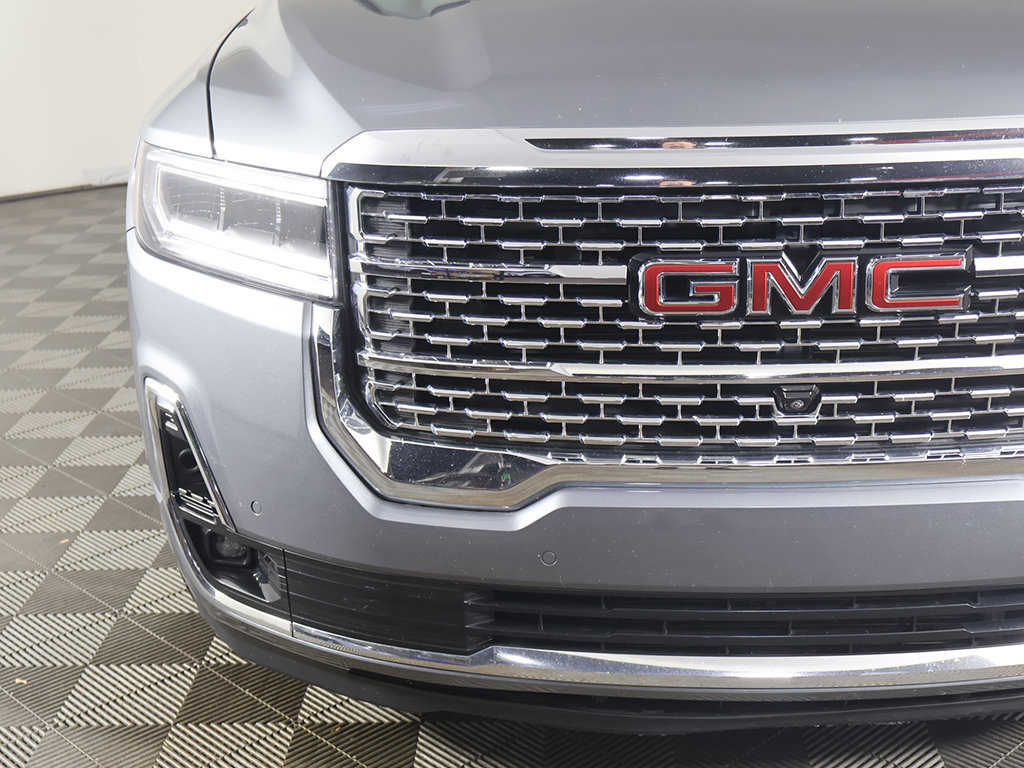 Used 2021 GMC Acadia Denali w/ Denali Technology Package AWD/4WD image 18