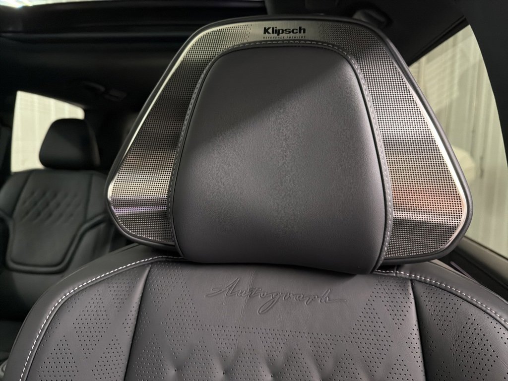 New 2026 INFINITI QX80 Autograph w/ Premium Cargo Package image 20