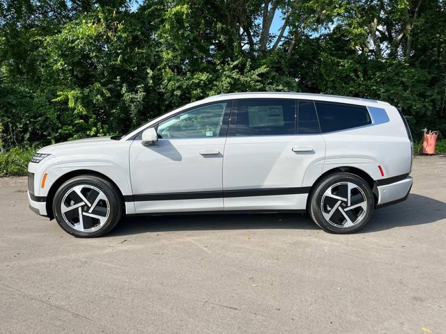 New 2026 Hyundai Ioniq 9 Calligraphy image 8